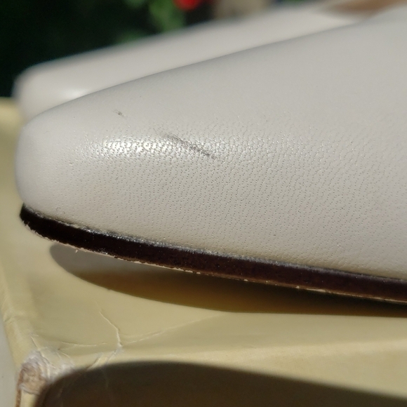 Enzo Angiolini Curio Cream Pumps 7.5N - Picture 7 of 11